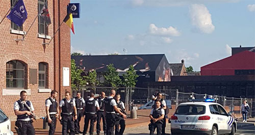 Daesh reivindica el ataque con machete contra dos policías en Bélgica